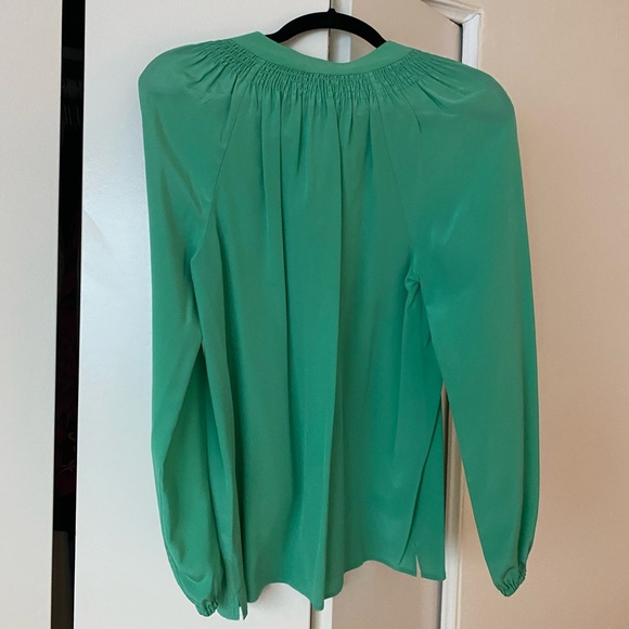 Green Lilly Pulitzer Elsa Top (Size S) - Picture 2 of 3